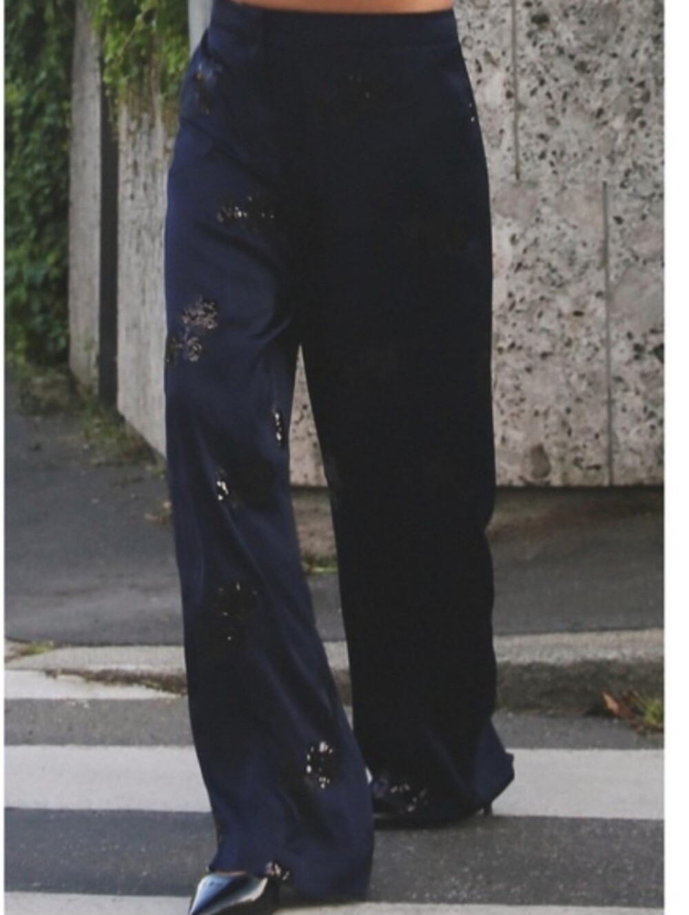 Zara SEQUIN SATIN EFFECT PANTS Navy Size L